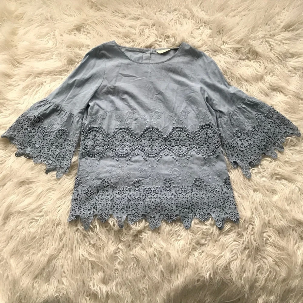 Anthropologie 11•1 Tylho Tunic Blue Lace Crochet‎